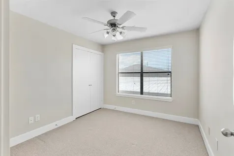 8715 Meadowcroft Drive 201 Houston TX 77063