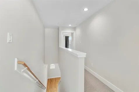 8715 Meadowcroft Drive 201 Houston TX 77063