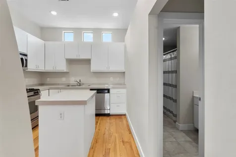 8715 Meadowcroft Drive 201 Houston TX 77063