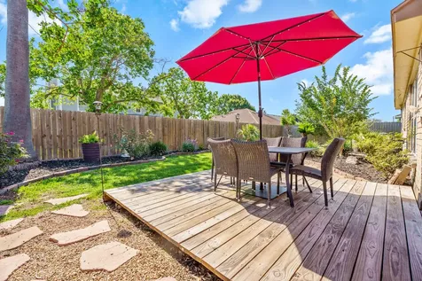 2717 Hot Springs Drive Pearland TX 77584