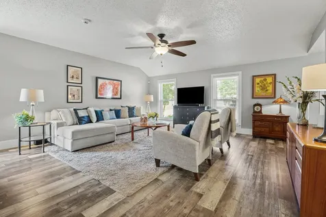 2717 Hot Springs Drive Pearland TX 77584