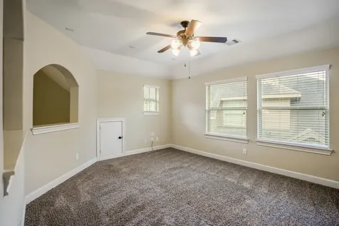 4855 Bayou St John Conroe TX 77304
