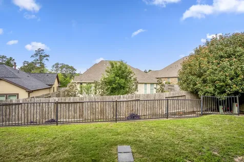 4855 Bayou St John Conroe TX 77304
