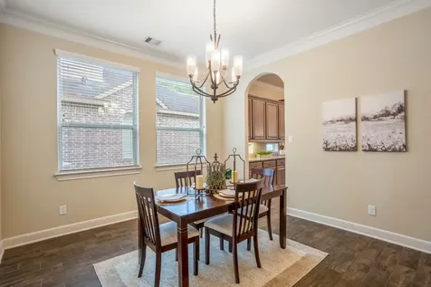 4855 Bayou St John Conroe TX 77304