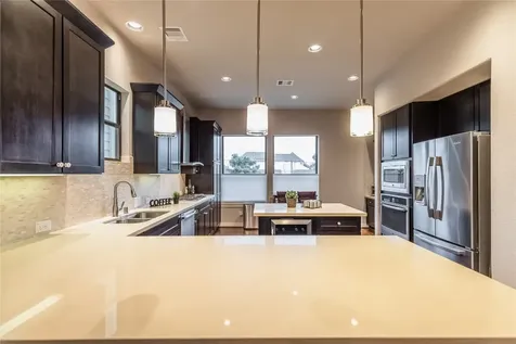 5307 Petty Street Houston TX 77007