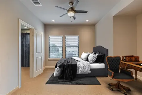 5307 Petty Street Houston TX 77007