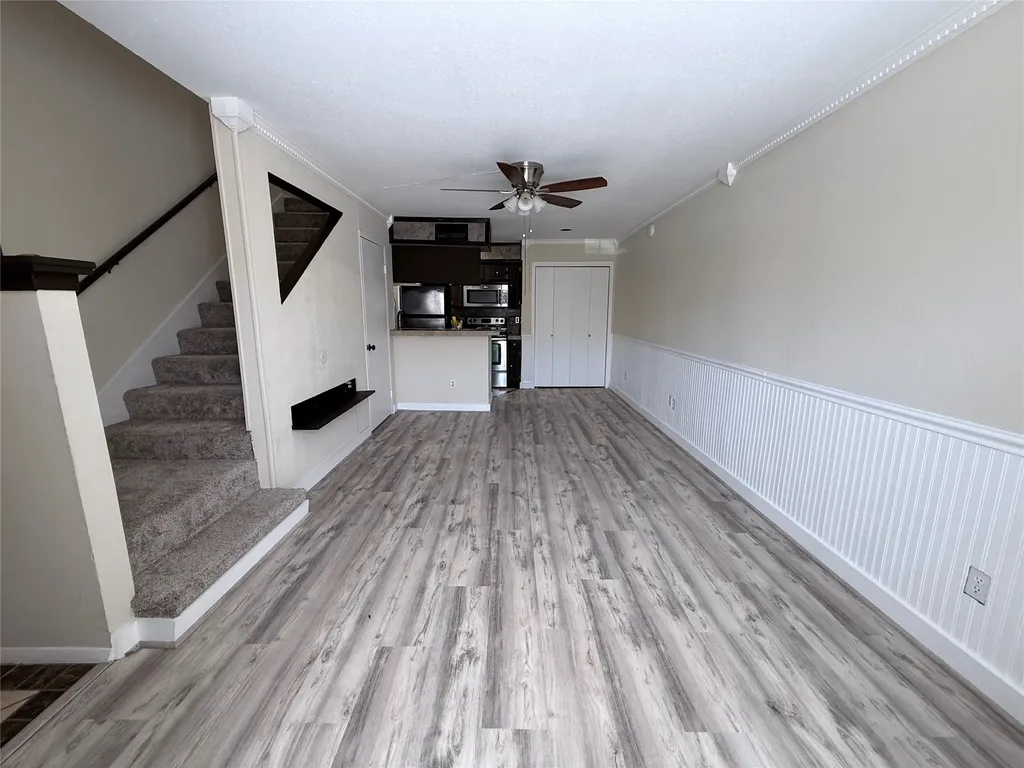 2110 Wilcrest Drive 128 Houston TX 77042