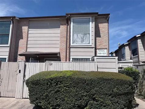 2110 Wilcrest Drive 128 Houston TX 77042