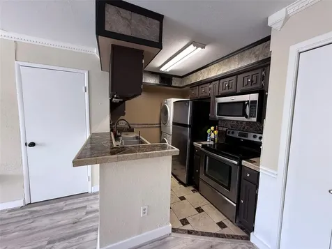 2110 Wilcrest Drive 128 Houston TX 77042
