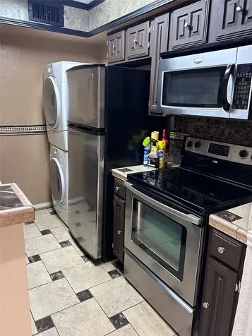 2110 Wilcrest Drive 128 Houston TX 77042