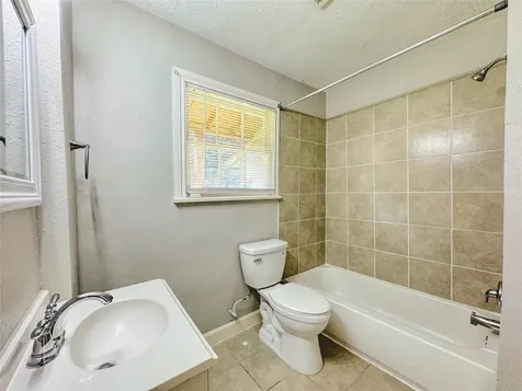 6714 Dillon Street Houston TX 77061