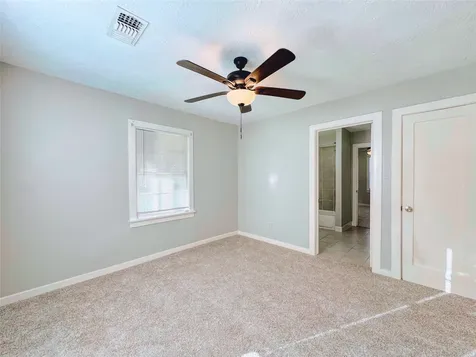6714 Dillon Street Houston TX 77061