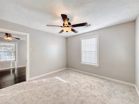 6714 Dillon Street Houston TX 77061