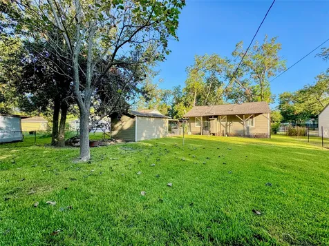 6714 Dillon Street Houston TX 77061