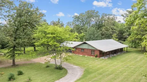 1642 Walker Road Huntington TX 75949