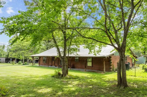 1642 Walker Road Huntington TX 75949