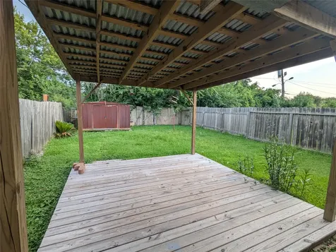 4226 Dawson Lane Houston TX 77051