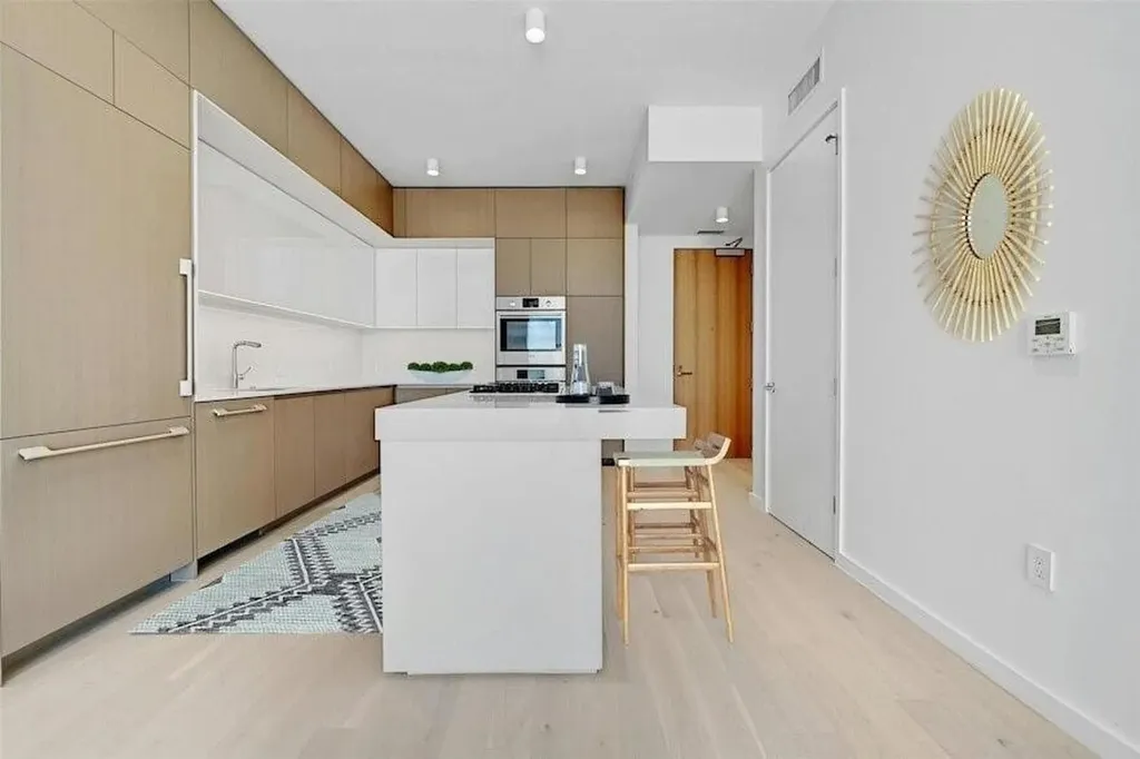 313 W 17th Street 1903 Austin TX 78701