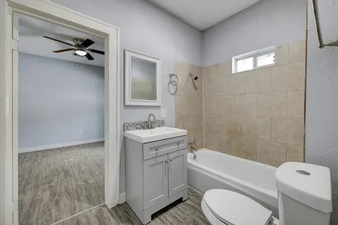 4224 Marina Street Houston TX 77007