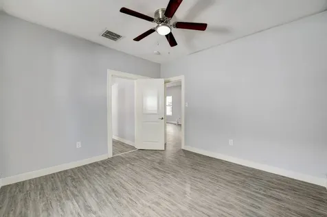 4224 Marina Street Houston TX 77007
