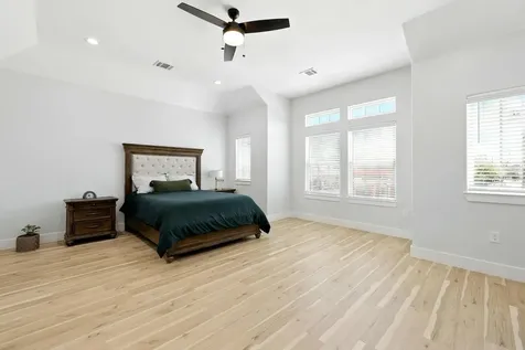 5209 Canal Street Houston TX 77011