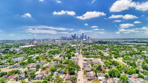 5209 Canal Street Houston TX 77011