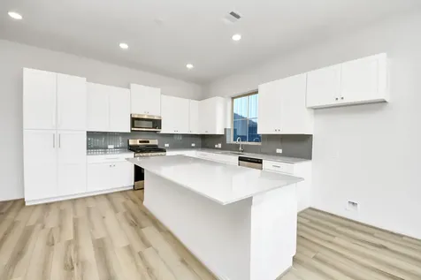 407 Legacy Point A Sealy TX 77474