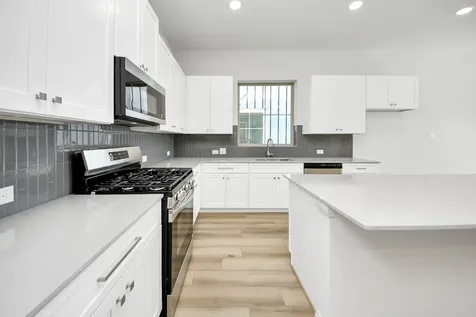 407 Legacy Point A Sealy TX 77474