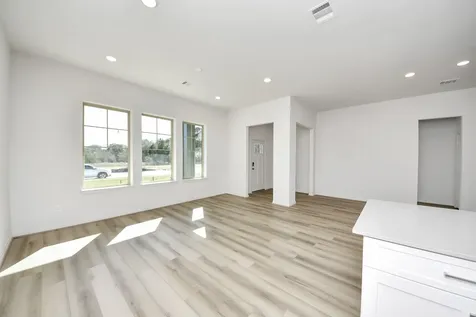 407 Legacy Point A Sealy TX 77474