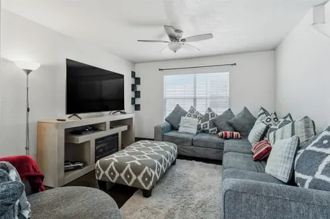 5423 Spring Walk San Antonio TX 78247