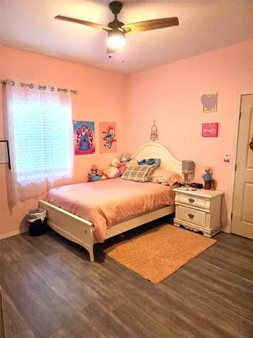 928 County Road 316 Louise TX 77455