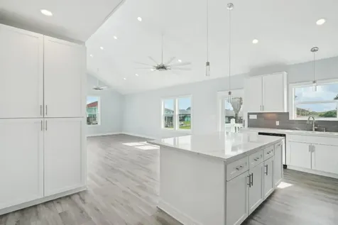 2115 Seahorse Lane Port Bolivar TX 77650