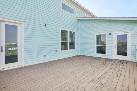 2115 Seahorse Lane Port Bolivar TX 77650