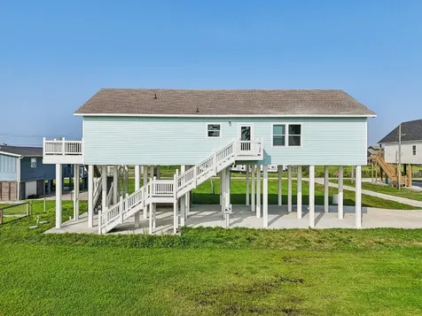2115 Seahorse Lane Port Bolivar TX 77650