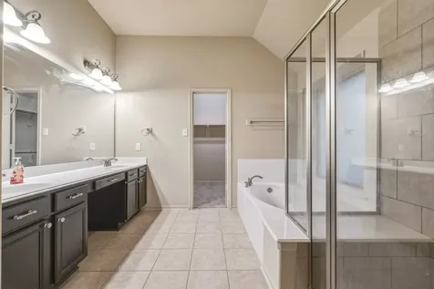 15919 Walnut Shores Drive Houston TX 77044