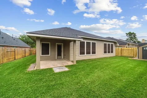 15919 Walnut Shores Drive Houston TX 77044
