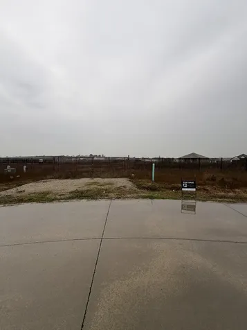 1301 Road 57211 Cleveland TX 77327