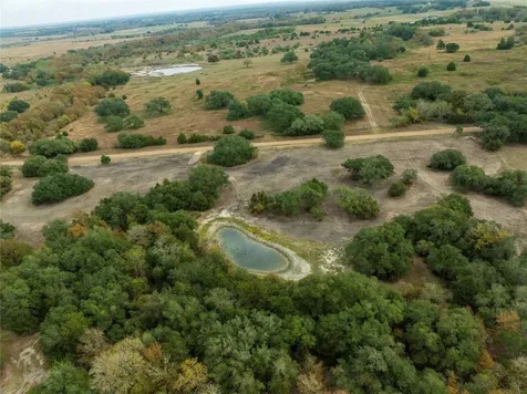 1250 Ladewig Lane Flatonia TX 78956