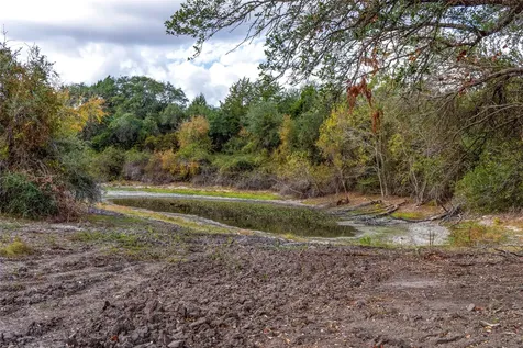 1250 Ladewig Lane Flatonia TX 78956