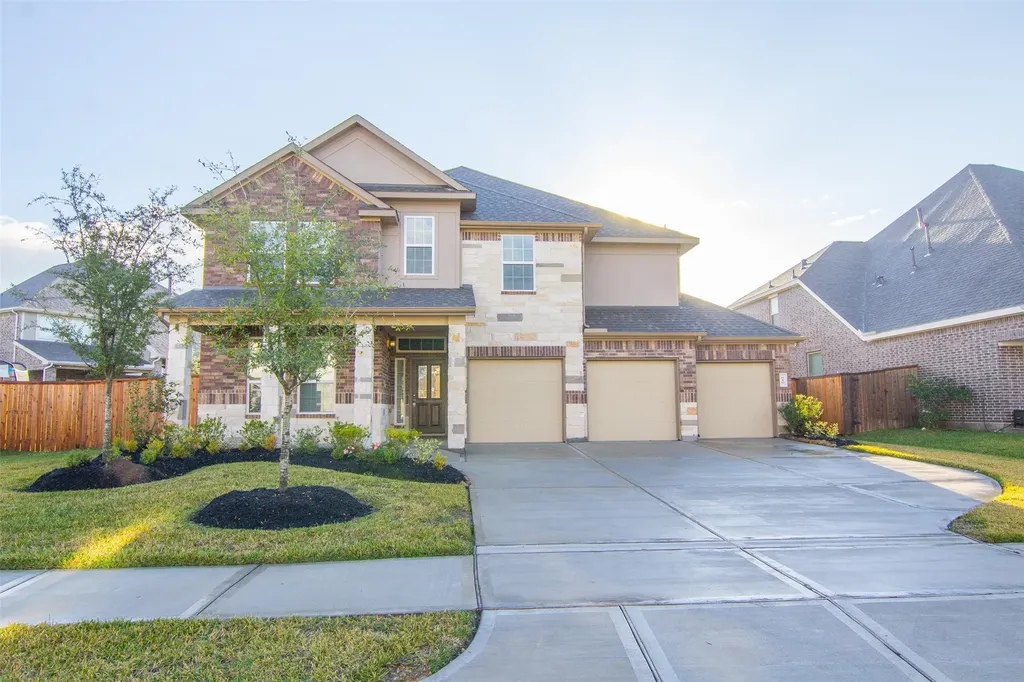 618 Cypress Creek Lane Richmond TX 77469
