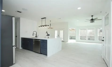 8518 Furlong Lane Houston TX 77071