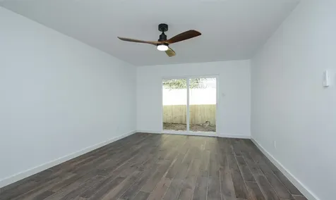 8518 Furlong Lane Houston TX 77071