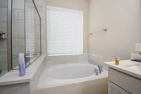 8726 Laurel Crest Drive Missouri City TX 77459