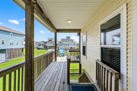 4114 Courageous Lane Galveston TX 77554
