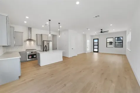 12004 Royal Oaks Banner Way Houston TX 77082