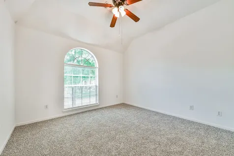 3304 Autumn Forest Drive Pearland TX 77584