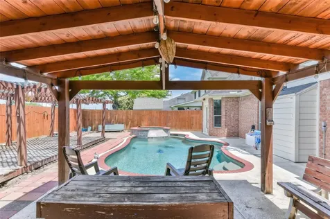 3304 Autumn Forest Drive Pearland TX 77584