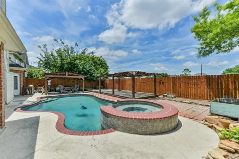 3304 Autumn Forest Drive Pearland TX 77584