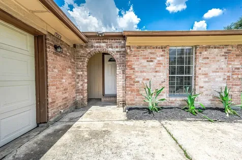 1922 Arcadia Drive Sugar Land TX 77498