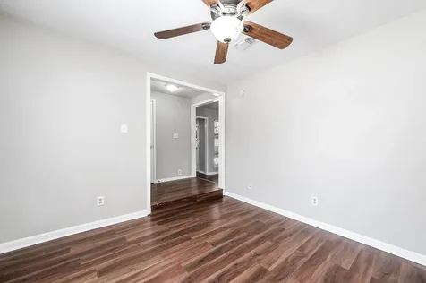 1922 Arcadia Drive Sugar Land TX 77498